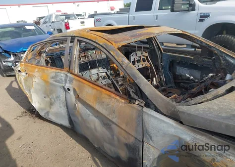 2014 Hyundai Sonata Se 2.0T z USA, uszkodzony, nr VIN 5NPEC4AB1EH855448